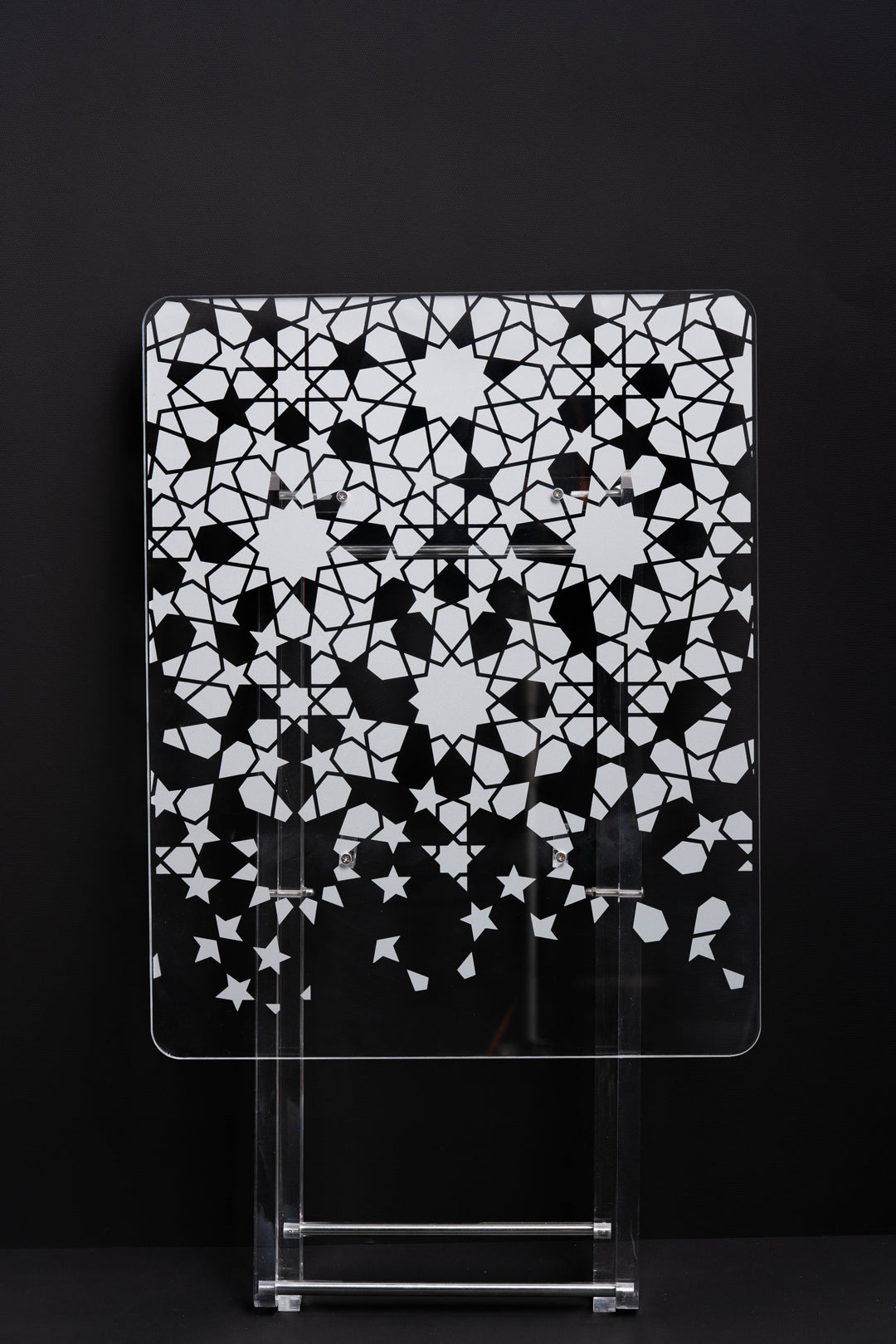 طقم 4 طاولات قهوة اكريليك تصميم مستطيل مع حامل من ريفال شفاف سلفر RF00606