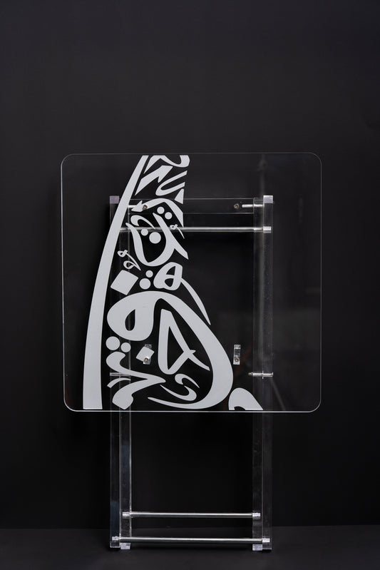 طقم 4 طاولات قهوة اكريليك تصميم مربع مع حامل من ريفال شفاف سلفر RF00406