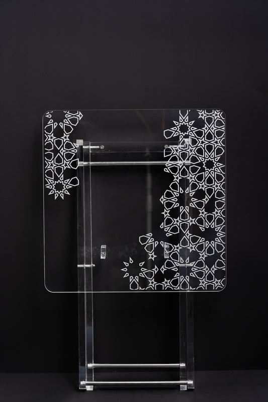 طقم 4 طاولات قهوة اكريليك تصميم مربع مع حامل من ريفال شفاف سلفر RF00410